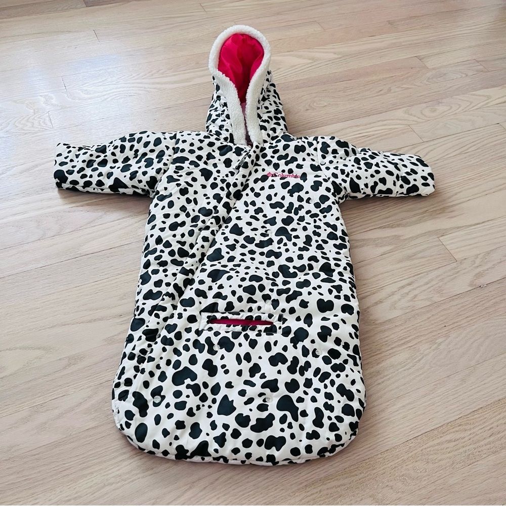 Columbia Infant Hooded Animal Print Snowsuit Size 6M
